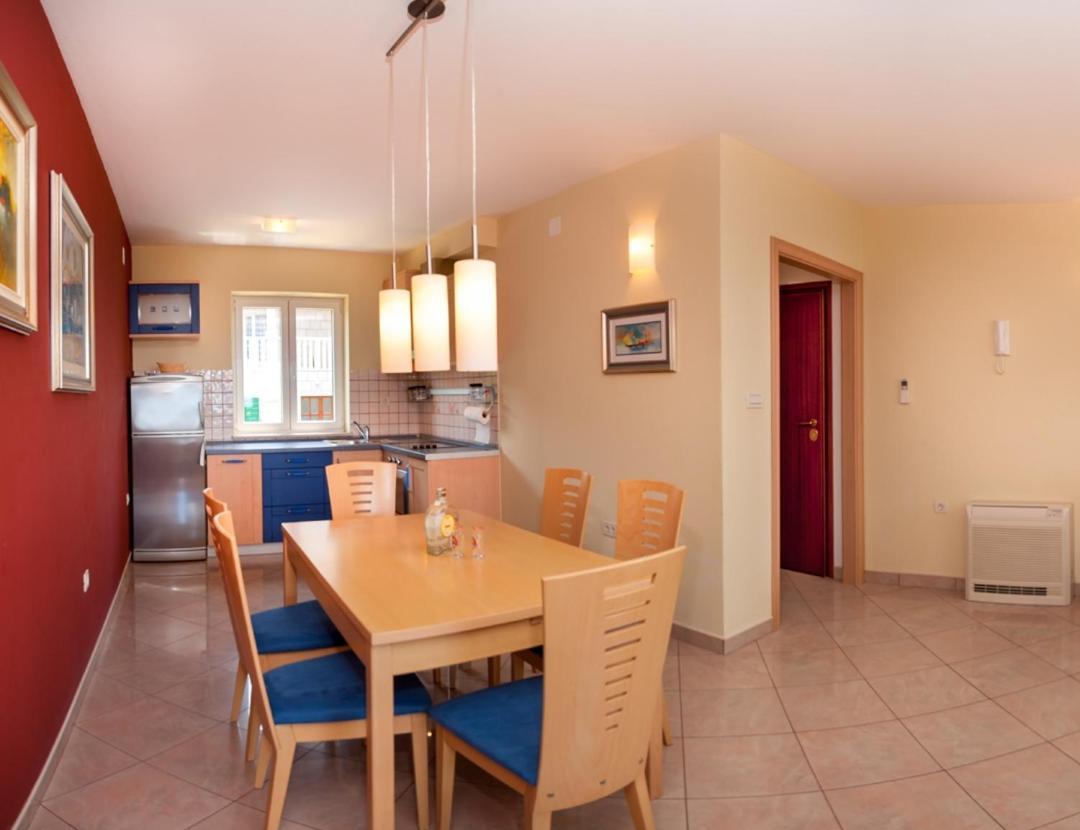 Apartments By The Sea Postira, Brac - 15242 Quarto foto